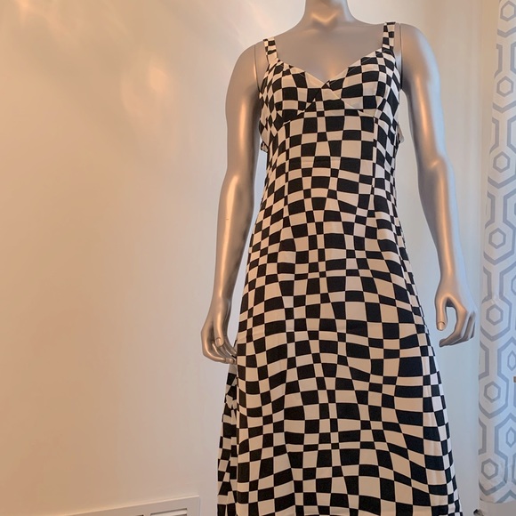 SHEIN Checkered knee-length dress Size Med - Picture 1 of 3